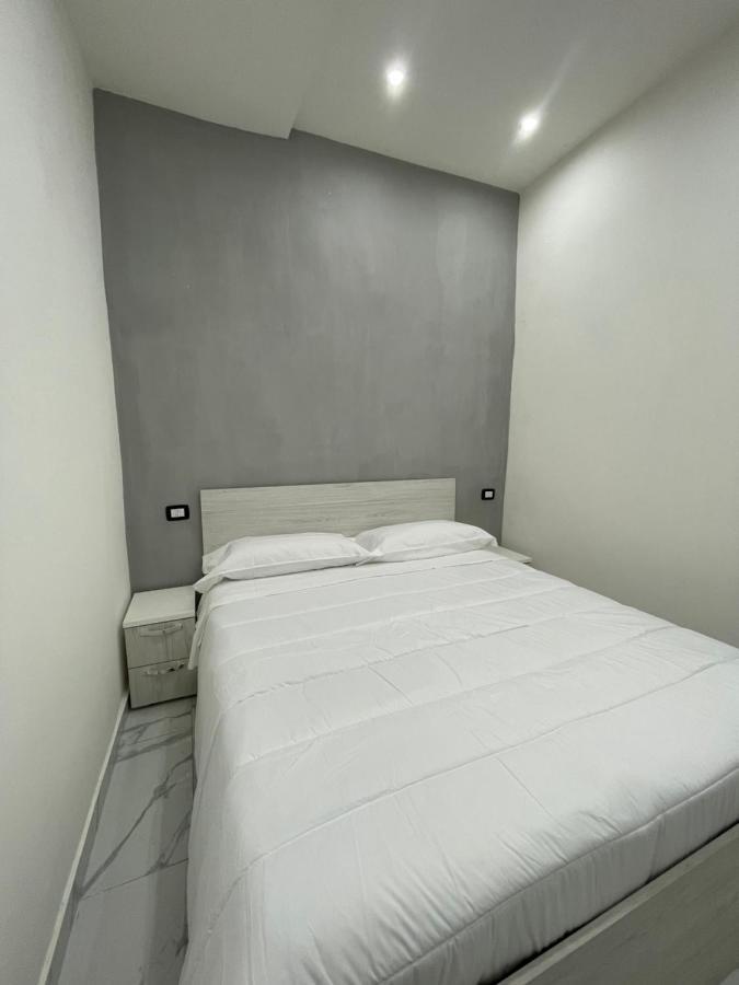 Rosa Room Luxury Suite نابولي المظهر الخارجي الصورة