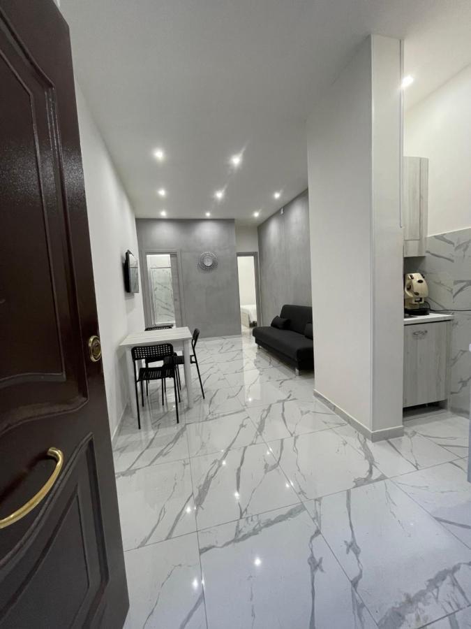 Rosa Room Luxury Suite نابولي المظهر الخارجي الصورة