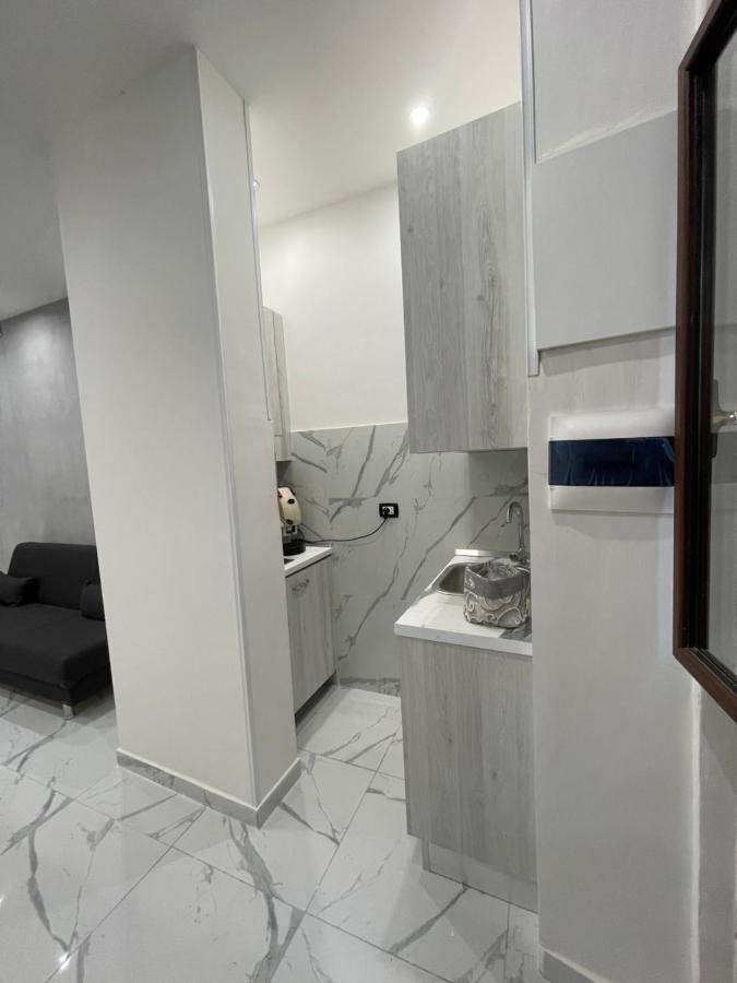 Rosa Room Luxury Suite نابولي المظهر الخارجي الصورة